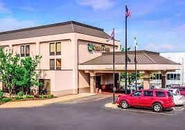 Quality Inn Florissant STL Airport Hotel