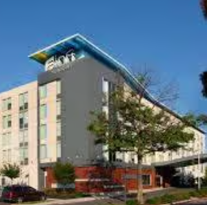 Aloft Philadelphia