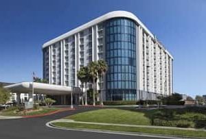Embassy Suites by Hilton SFO