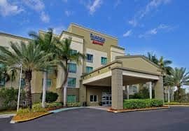 Fairfield Inn & Suites by the Marriott - FLL